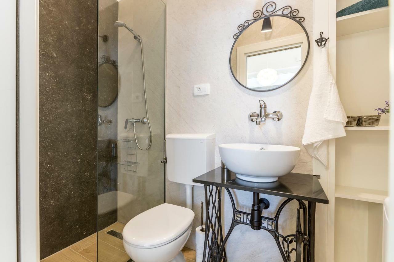 Apartments Sea Shore Сплит Экстерьер фото